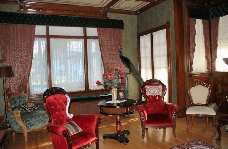 Alexander Mansion Bed & Breakfast Уинона Екстериор снимка